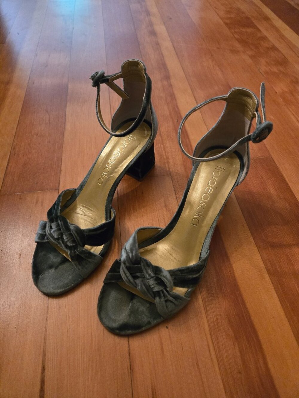 Flor de Asoka heels 38